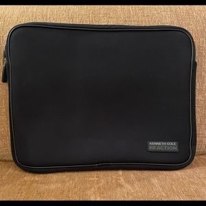 Kenneth Cole neoprene black computer case